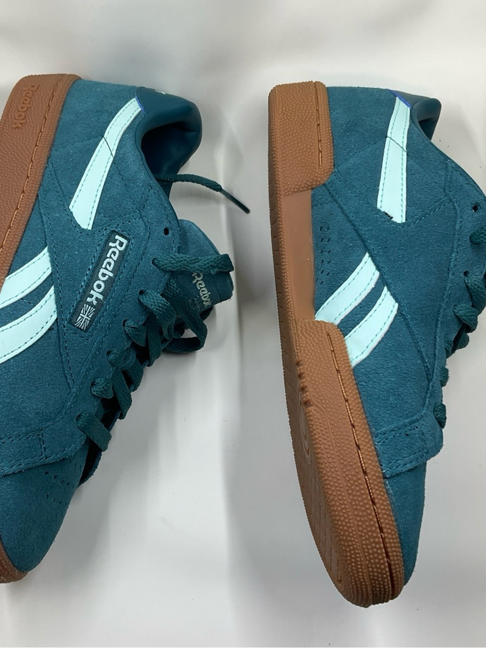 Reebok Women’s Teal Suede Sneakers with Light Blue Stripes and Gum Sole